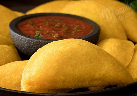 Colombian Empanadas | 20 Units | Miranda Delicious